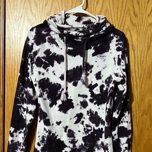 Lily & Lottie Purple Tie Dye Cowl